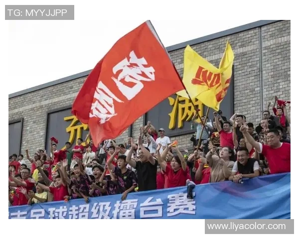 热血兄弟并肩作战以球星风采点燃绿茵荣耀瞬间 热血兄弟并肩作战以球星风采点燃绿茵荣耀瞬间